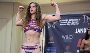 Miranda maverick, with official sherdog mixed martial arts stats, photos, videos, and more for the flyweight fighter from. Miranda Maverick On Octagon Debut At Ufc 254