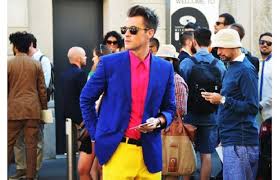 Comment Bien Accorder Les Couleurs Les 3 Conseils Pour Hommes Vetements Gris Idees De Mode Et Mode Homme