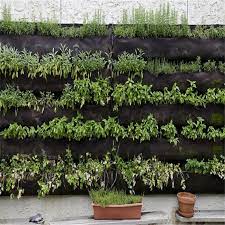 When working with wood outdoors, keep in mind that your material of choice will likely weather over. China Outdoor Vertical Garden Green Wall Pocket Outdoor Wall Planters China Garden Bag And Promotion Bag Price