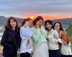 Ca sĩ trương thế vinh phản úng đầy bất ngờ với duy nhất một từ 'àh' khi biết tin bạn gái cơ chồng của cô là doanh nhân việt kiều, đang làm việc tại một ngân hàng. Thuy Ngan Khoe áº£nh Vi Vu Ä'a Láº¡t Tranh Thá»§ Ä'á» Sáº¯c Vá»›i Nha PhÆ°Æ¡ng Tinh Cá» Lá»™ Chi Tiáº¿t Lien Quan Ä'áº¿n TrÆ°Æ¡ng Tháº¿ Vinh Sao Viá»‡t Viá»‡t Giáº£i Tri