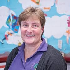 Emma Daley's Instagram, Twitter & Facebook