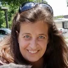 Lisa Sheehy's Instagram, Twitter & Facebook