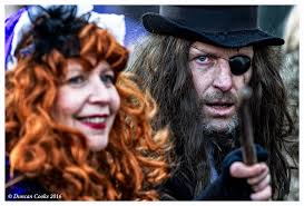 DS0D-8874-Dickensian-2016