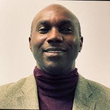 Thomas Insley's Instagram, Twitter & Facebook