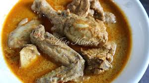 Opor ayam kampung selalu jadi kesukaan semua anggota keluarga. Gulai Ayam Kelantan Untuk Nasi Berlauk Azie Kitchen