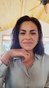 Angie Barbieri's Instagram, Twitter & Facebook