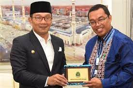 Kami juga menyuguhkan review, harga, & foto mobil, motor dan truk yang anda cari di indonesia Pt Iss Kota Bandung Jawa Barat Pt Iss Kota Bandung Jawa Barat Daftar Alamat Berlokasi Di Pusat Kota Hanya 3 Menit Dari Rumah Mode Pefubakicen