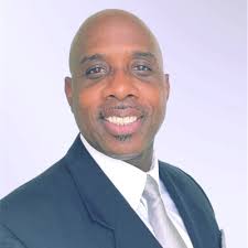 Great day out in Brickell with two of my talented CARs, my Senior Manager,  Director, and the Director of Tech Ops. Together, we scouted new builds and  connected with property partners, aligning