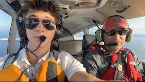 Seth Schachter's Instagram, Twitter & Facebook