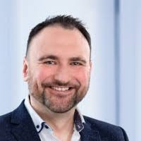 100+ "Paul Holz" profiles