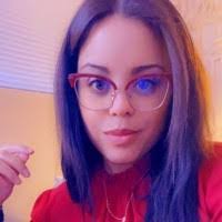 Alexis Sowell's Instagram, Twitter & Facebook