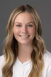 Whitney Holcomb's Instagram, Twitter & Facebook