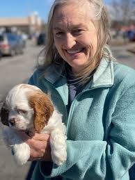 Donna Moulder's Instagram, Twitter & Facebook