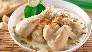Opor ayam putih tak kalah gurih dengan ayam opor kuning. Resep Opor Ayam Kuah Putih Yang Simple Dan Enak Galamedia News