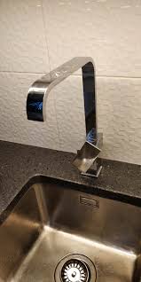 Keeping the kitchen sink drain odour free. Kitchen Bathroom Sink Are Very Splashy How Can I Change This Rectangular Aerator Home Improvement Stack Exchange