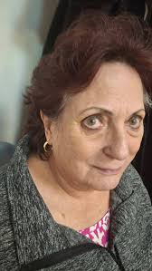 To zdjęcie z 1888 roku przedstawiające dwie siostry trzymające się za ręce  wydawało się urocze… aż do momentu, gdy podczas renowacji ujawniono  najgorszy fragment Zobacz pierwszy komentarz: ⤵️