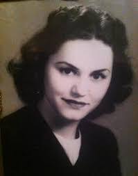 Wanda Munn's Instagram, Twitter & Facebook