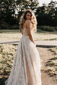10 Beautiful Lace Wedding Dresses From Etsy Royal Wedding Dress Wedding Dresses A Line Wedding Dress