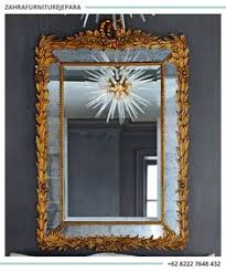 Berikut adalah paparannya yang dirangkum cnbc indonesia. 76 Ide Cermin Hias Bingkai Cermin Dinding Pigura Ukir Jati Jepara Cermin Dinding Cermin Dinding