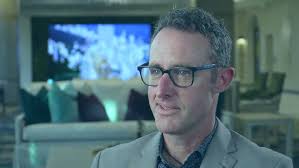 Hotel Executives Migrate to Aegis Living