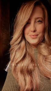 Hey guys hey!! A little about me, I'm a stay at home mom, love to make  cleaning, hair, & random content! From the A, ARKANSAS 🤪🐗❤️ but anywho, i  keep it rare,