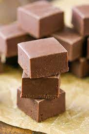 3 Ingredient Chocolate Fudge Recipe Perfect For Gifts Recipe Easy Chocolate Fudge Fudge Recipes Fudge Recipes Easy