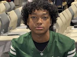 Wait your turn' still an option in prep football during transfer era