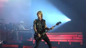 Guns n' roses central | latest guns n' roses news & videos. Guns N Roses Better Gelsenkirchen Veltins Arena 12 06 2018 Youtube