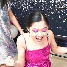 Rachel Nye's Instagram, Twitter & Facebook