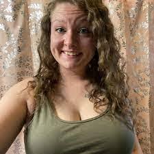 Kendra Biggs's Instagram, Twitter & Facebook