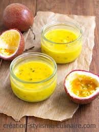 Couleur Et Parfum Incomparables Pour Cette Creme Dessert Aux Fruits De La Passion Dessert Leger Aux Fruits Fruit De La Passion Dessert Aux Fruits