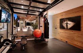 kleiner fitness raum angrenzend haus terrasse haus einrichten fitnessstudio zu hause haus umbau