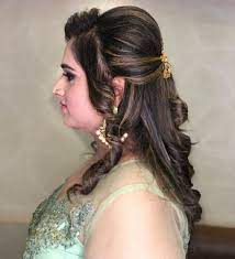 Touch device users, explore by touch or with swipe gestures. 12 Best Medium Length Bridal Hairstyles For Indian Wedding