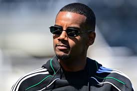 Andy Robertson injury latest as Liverpool colleague joins Wrexham owners in  F1 investment