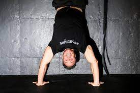 Lewis and cortez and two tv executives and the cuomo brothers and vada's doctor margaret goodman and an unknown fat man with a big cigar were spotted at a fancy restaurant last night deep in conversation, slipping multiple envelopes under the table. How Chris Cuomo Looks Buff Without Bodybuilding The New York Times