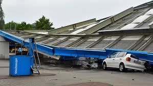 Treffen wird es laut einer vorabinformation insbesondere den westen von nrw. Live Ticker Hier Entladen Sich Jetzt Heftige Gewitter Uber Deutschland The Weather Channel Artikel Von The Weather Channel Weather Com