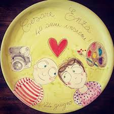 Cesare Ed Enza Hanno Festeggiato I Loro 40 Anni Di Matrimonio Tanti Auguri Ragazzi Cesare Ha L Hobby Della Fotografia Mentre Colours Decorative Plates Decor