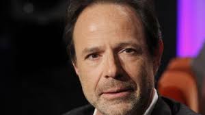Page officielle de marc levy, auteur français contemporain le plus au monde. Marc Levy Reviendra En Mars En Librairie Cinq Mois Seulement Apres Son Dernier Livre