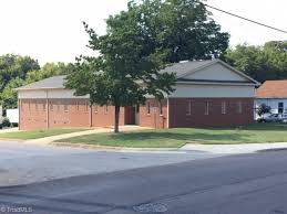 .repair‎ • heating • air • cooling • residential • commercial air conditioning rockingham county north carolina • virginia • after hours emergency service • heating air conditioning repair in rockingham county • lloyds heating and air in reidsville nc • lloyds heating and air reidsville nc. 920 Montgomery Street Reidsville Nc 27320 894002 Tyler Redhead Mcalister