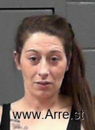 Danielle Nicole Utt Cabell...