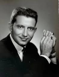 Nederland Texas refinery workers in the 1940s