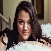 Hannah Belisle's Instagram, Twitter & Facebook