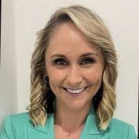 Kelly Migliore's Instagram, Twitter & Facebook