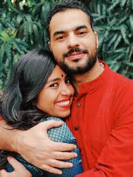 MAGGIE PAUL & VEKAR HUSSAIN MIR By Maggie Daisy Paul What possible  similarity could there be between a lanky Muslim Kashmiri boy and a stout  Christian Malayali girl? A beard perhaps! :)