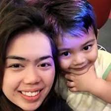 Stream Mike Reyes music