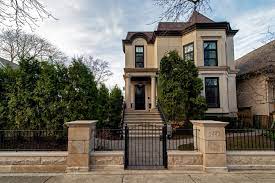 But there were signs of trouble before this week's split: Former Chicago Cub Jon Lester Lists His Graceland West Home For 6m Chicago Tribune