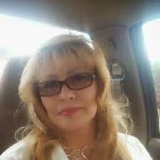 Genevieve Vega's Instagram, Twitter & Facebook