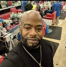 Earlene Cook's Instagram, Twitter & Facebook