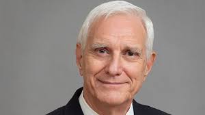 A.P.E.X. Events Presents Steve Blumenthal