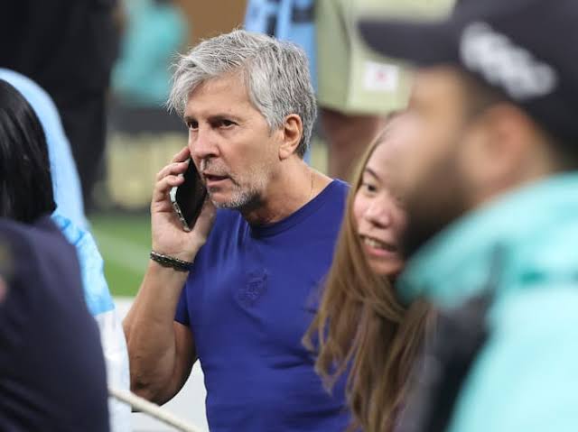 Jorge Messi, sobre el futuro de su hijo: "No creo que Leo vuelva a jugar en  el Barça" | Fútbol | Deportes | Cadena SER